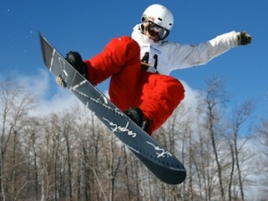 Youth Ski & Snowboard Trip @ Holiday Mountain Resort | La Rivi?re | Manitoba | Canada